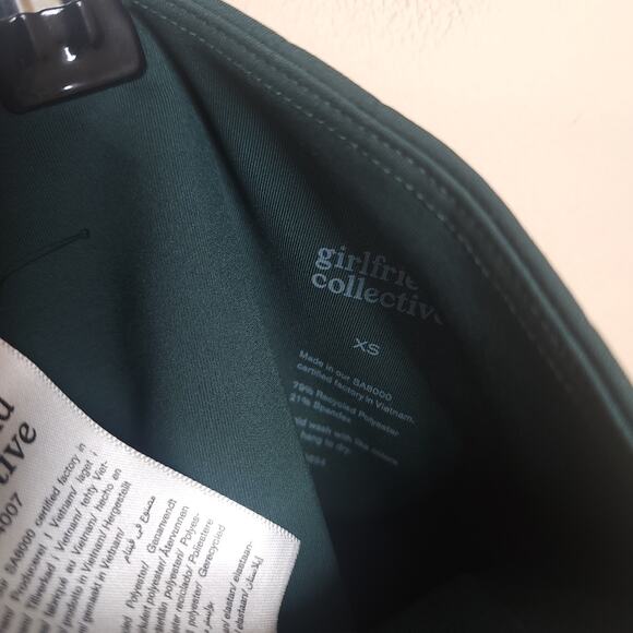 Girlfriend Collective Compressive High-Rise Legging in Moss Size XS - Picture 7 of 8